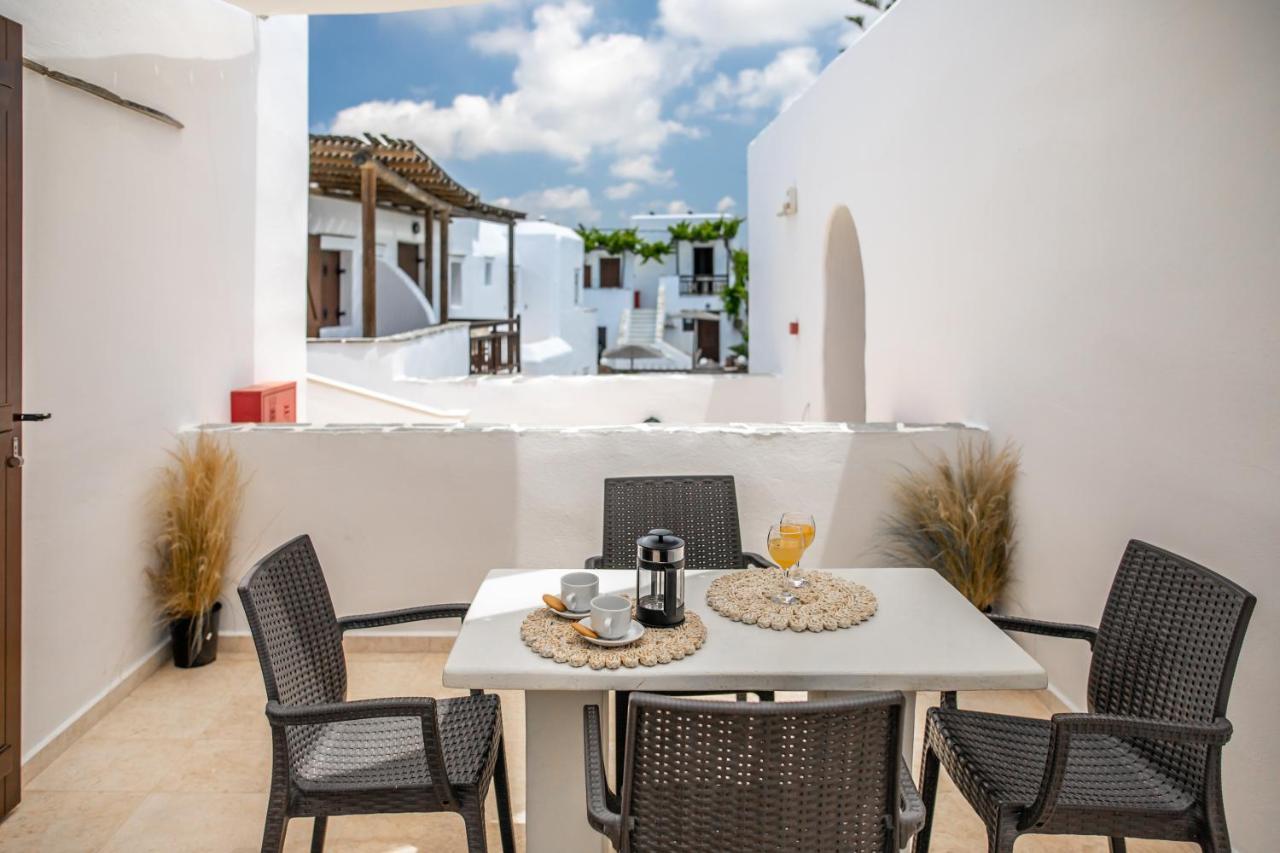 Anemomilos Beach Hotel Agia Anna  ภายนอก รูปภาพ
